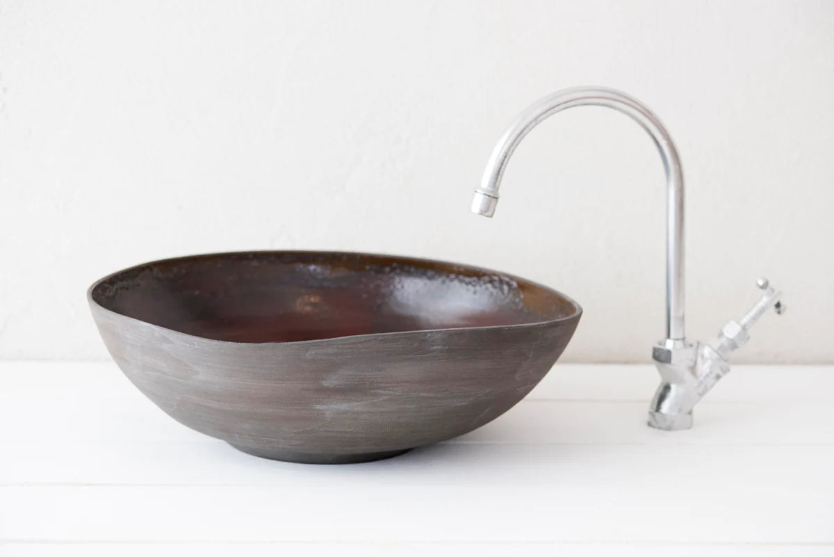 Volcanic Amorphic Sink